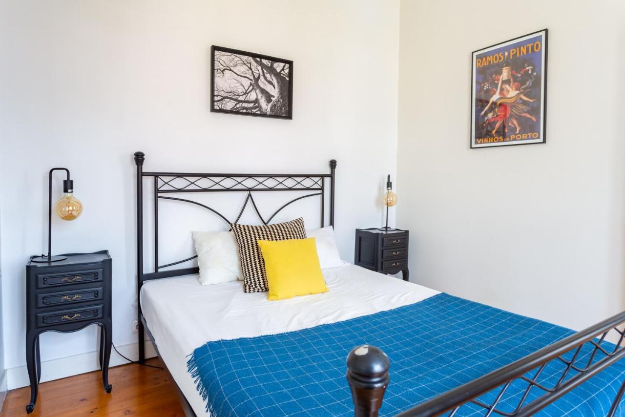 Bright 2 Bedroom 100m From Av. Liberdade * Lisboa